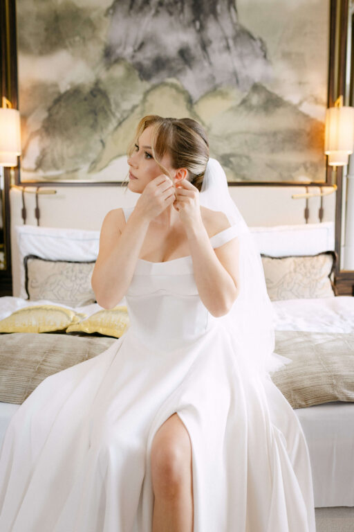 braut getting ready hotel bett