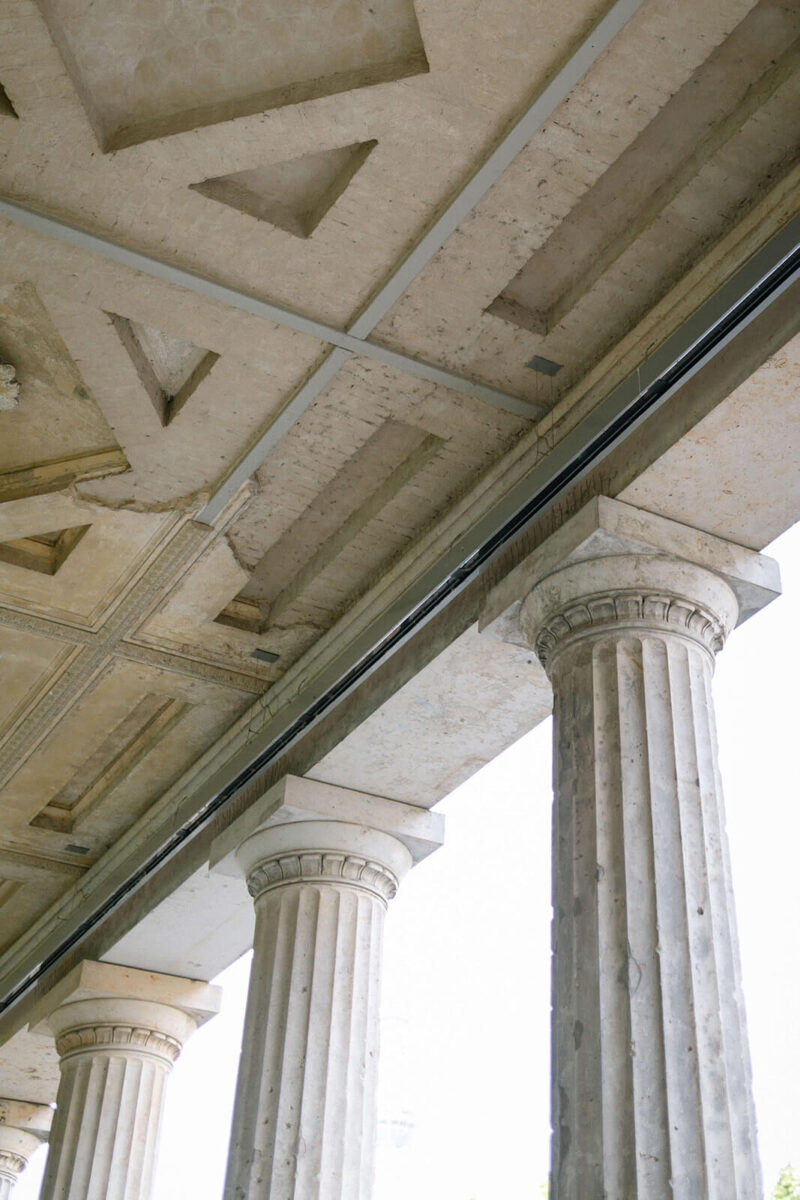 historische saeulen ausschnitt